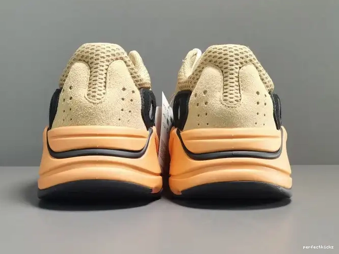 Yeezy Boost Amber GW0297 Adidas 700 Enflame 0608